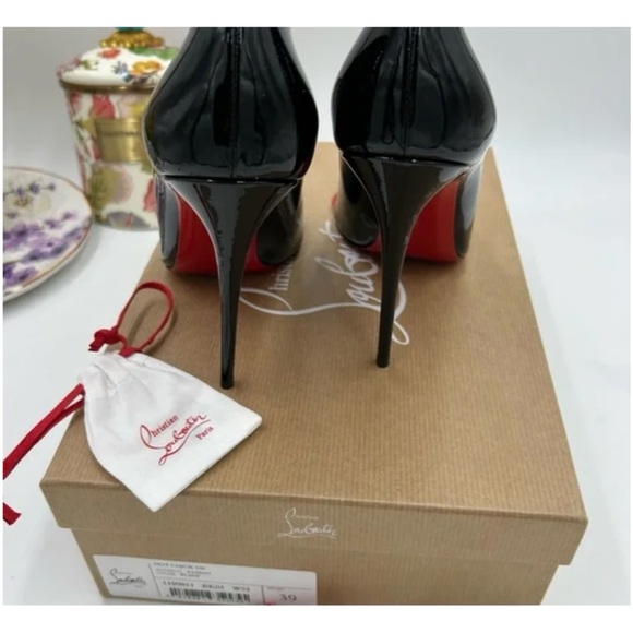 Christian Louboutin hot chick 100 patent leather pumps size 39 - Picture 4 of 8